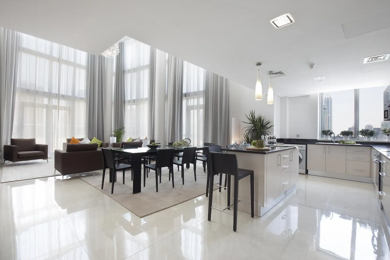 La Verda Suites And Villas Dubai Marina 5*,  아랍에미리트