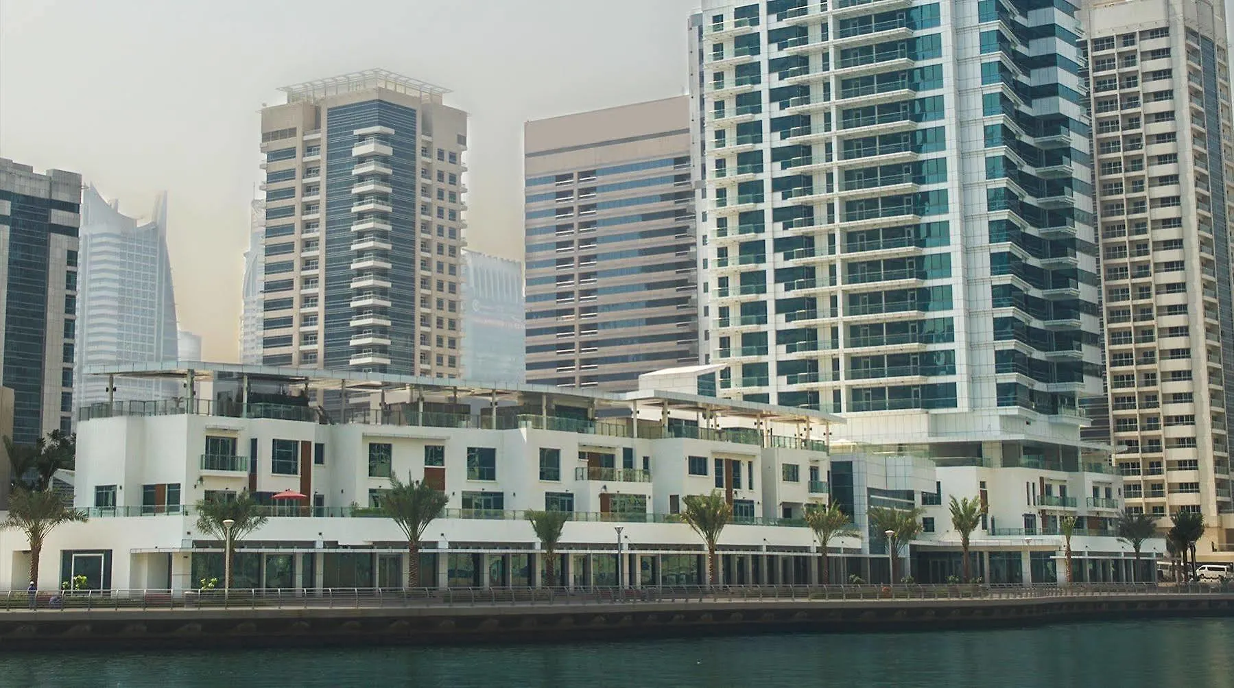 La Verda Suites And Villas Dubai Marina